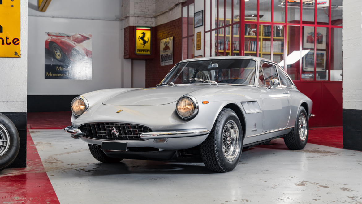 Ferrari Ferrari  330 GTC . 1968